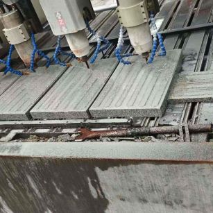 上海 芝麻白花岗岩荔枝面盲道雕刻