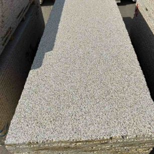 上海 黄金麻花岗岩荔枝面毛板，半成品