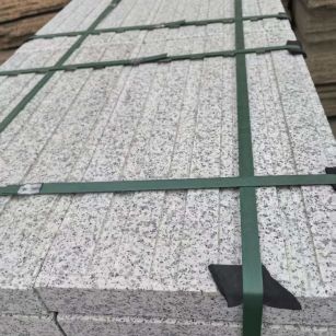 上海 白麻花岗岩直行盲道石，盲条，地铺石