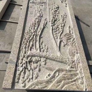 上海 黄金麻雕刻板浮雕迎客松