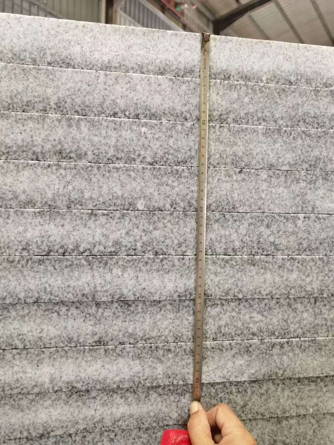 上海 芝麻白火烧成品厚薄均匀，B料价格接近A料质量