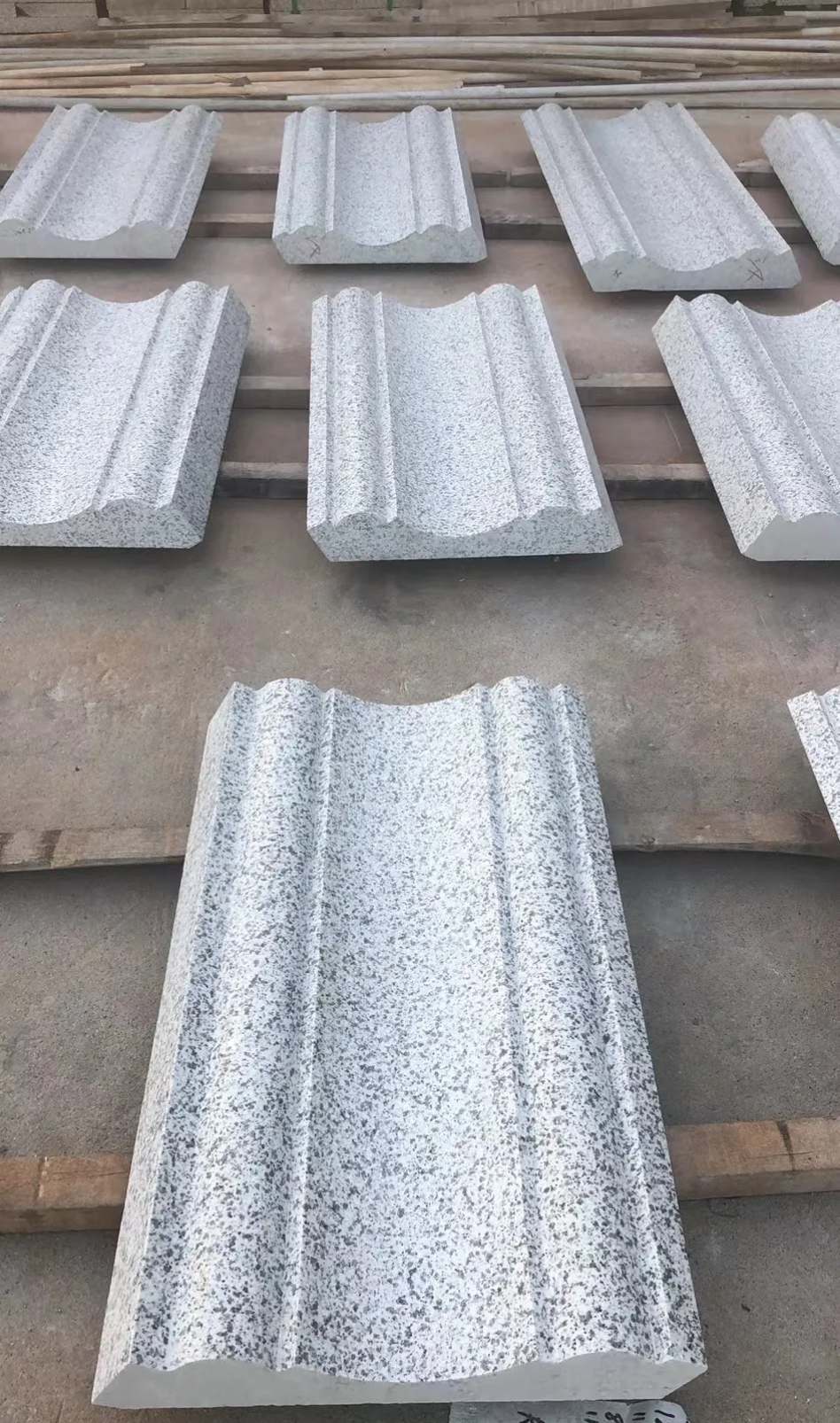 上海 白麻花岗岩光面别墅线条