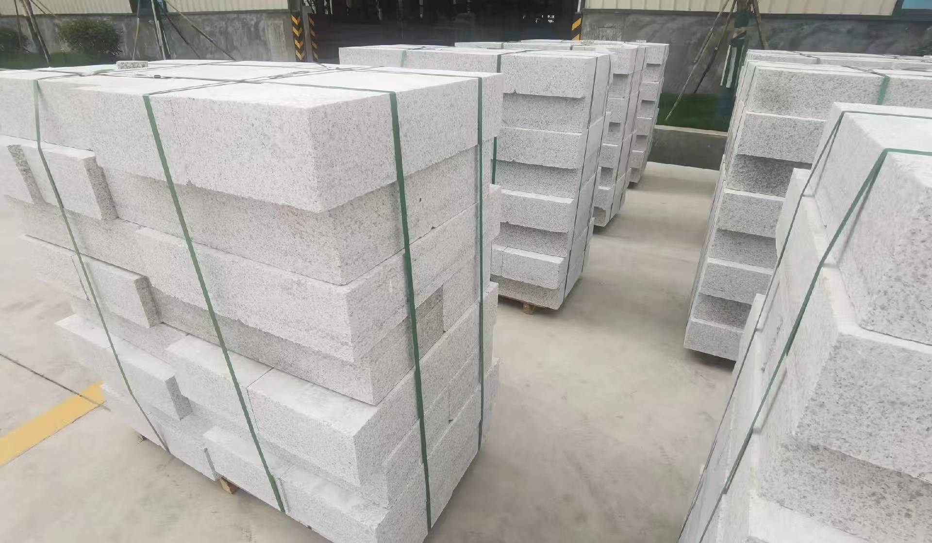 上海 白麻花岗岩路沿石，立缘石，平缘石，路牙石，道牙石，马路牙子等