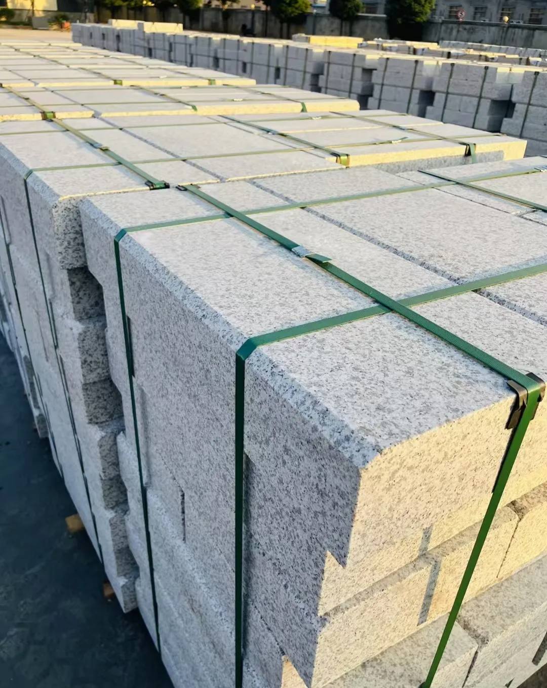 上海 白麻花岗岩路沿石，马路牙子，路缘石，平石，立缘石等